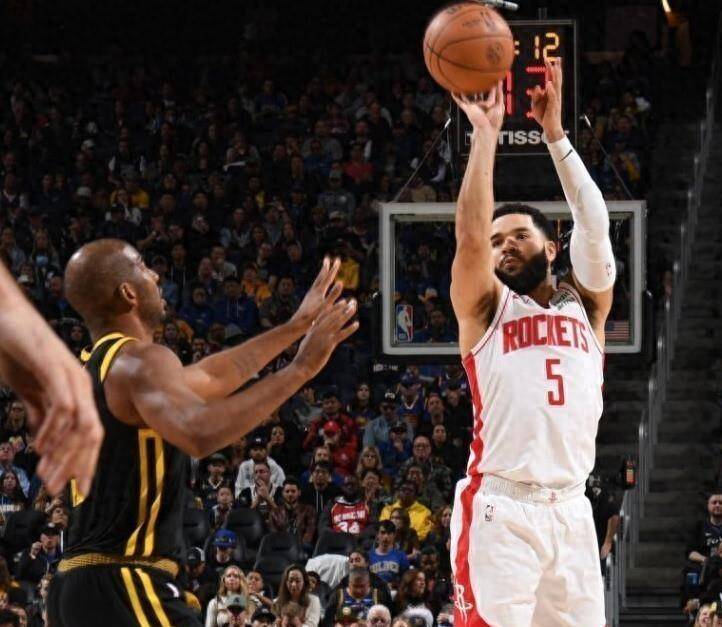 集结日休斯敦火箭临场应变:足总杯节点到来;赛场秩序良好;临场指挥获称赞 集结日休斯敦火箭临场应变:足总杯节点到来;赛场秩序良好;临场指挥获称赞