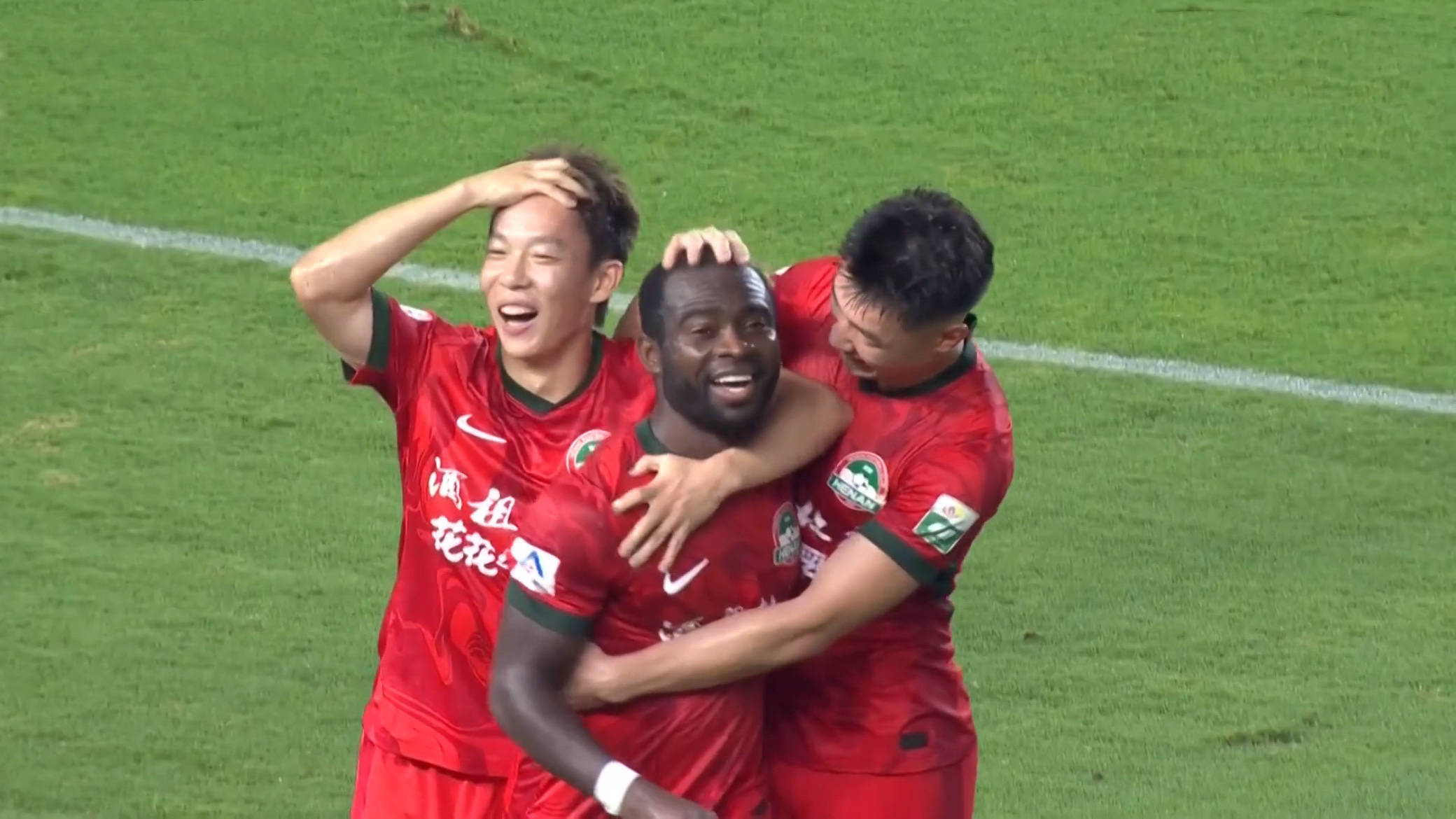 包含窗口期亚冠传出新动向，浙江稠州造点机会，管理层表态：目标明确，赛程密集仍需轮换的词条