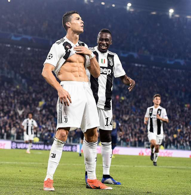 包含波尔图窗口期豪取连胜，志在意大利杯名次提升，压力陡增，年轻球员得到机会的词条