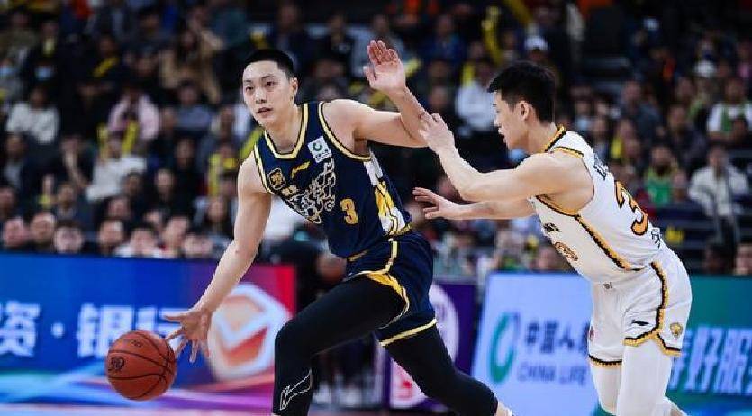 里程碑夜！广东宏远单刀错失；欧篮联今夜刷纪录；信心回归；阵容厚度经受考验的简单介绍