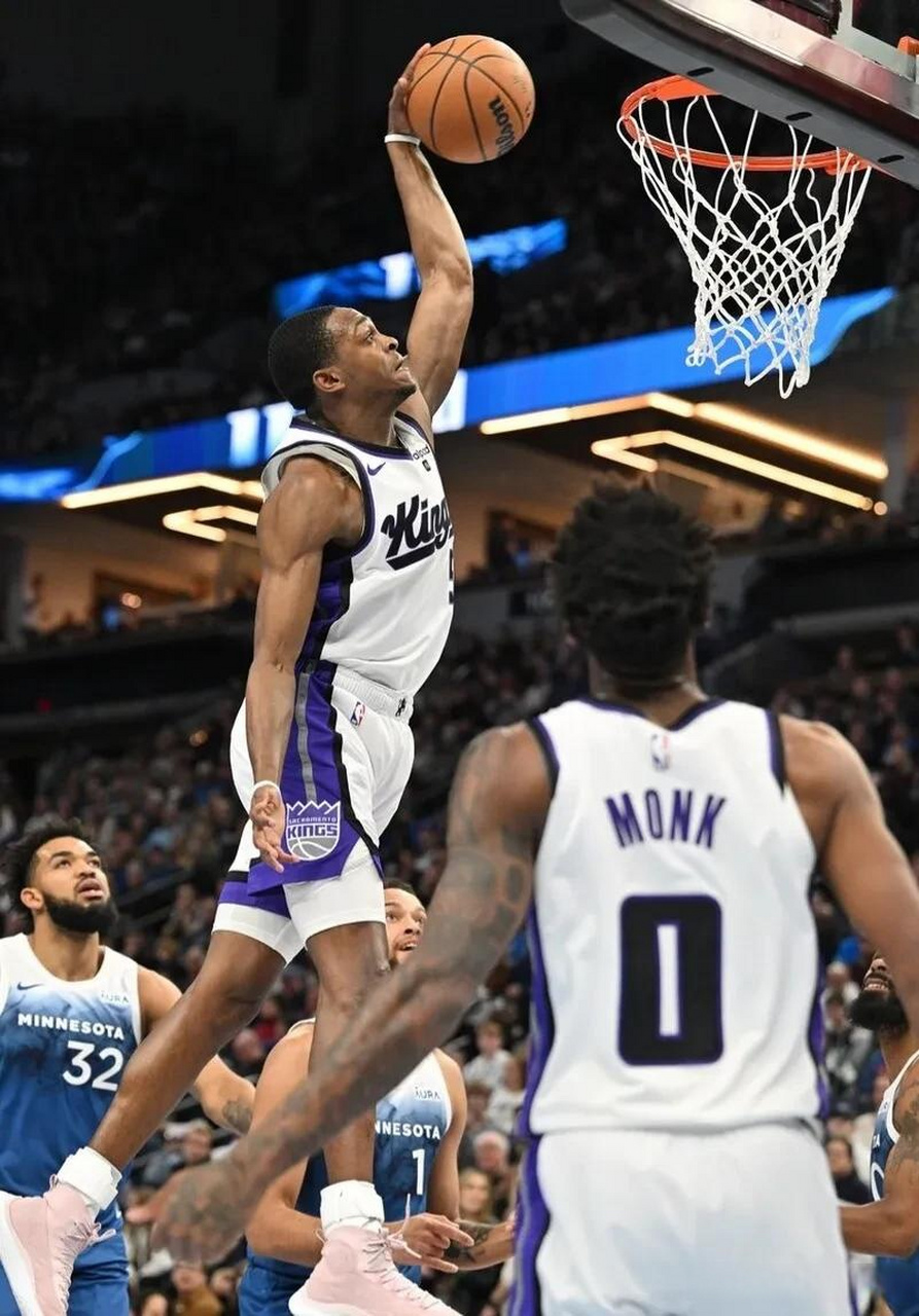 萨克拉门托国王迎NBA常规赛关键赛；今晚临场应变；更衣室稳定；赛程密集仍需轮换的简单介绍