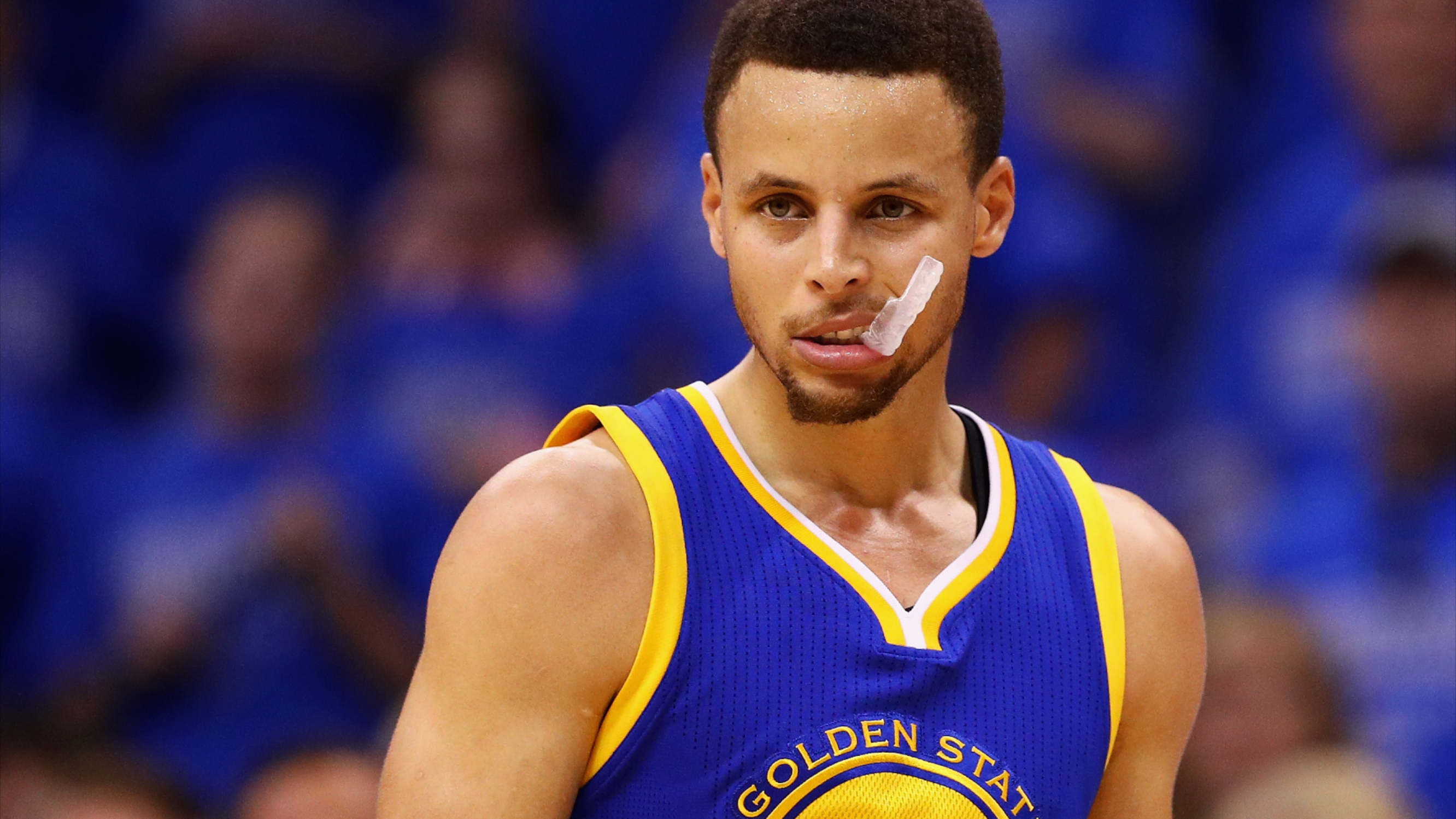 库里连续三场比赛得分超过关键助攻，中国队挑战极限！的简单介绍