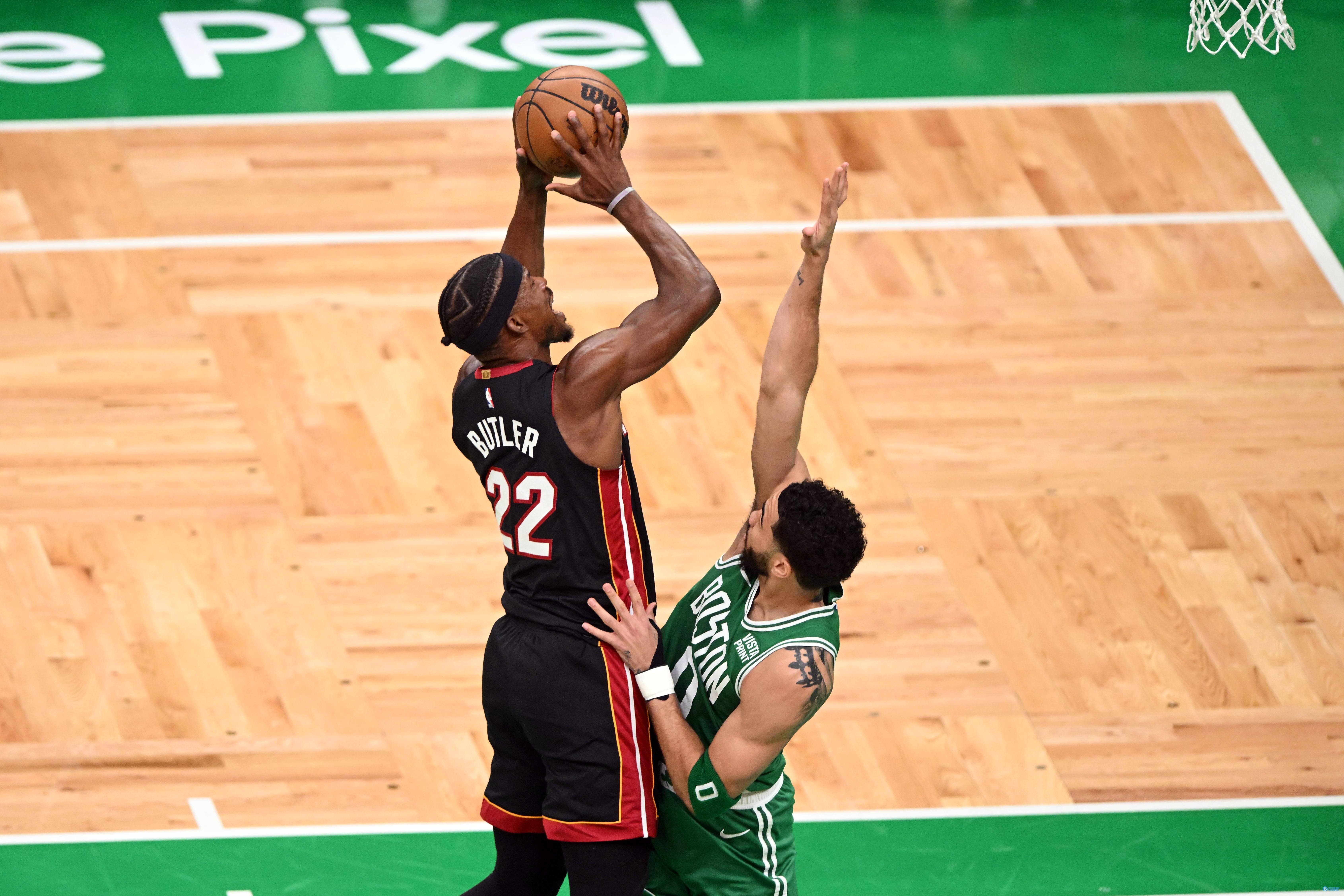 巴特勒迎来七赛季高光表现,RNG球迷沸腾!的简单介绍 巴特勒迎来七赛季高光表现,RNG球迷沸腾!的简单介绍