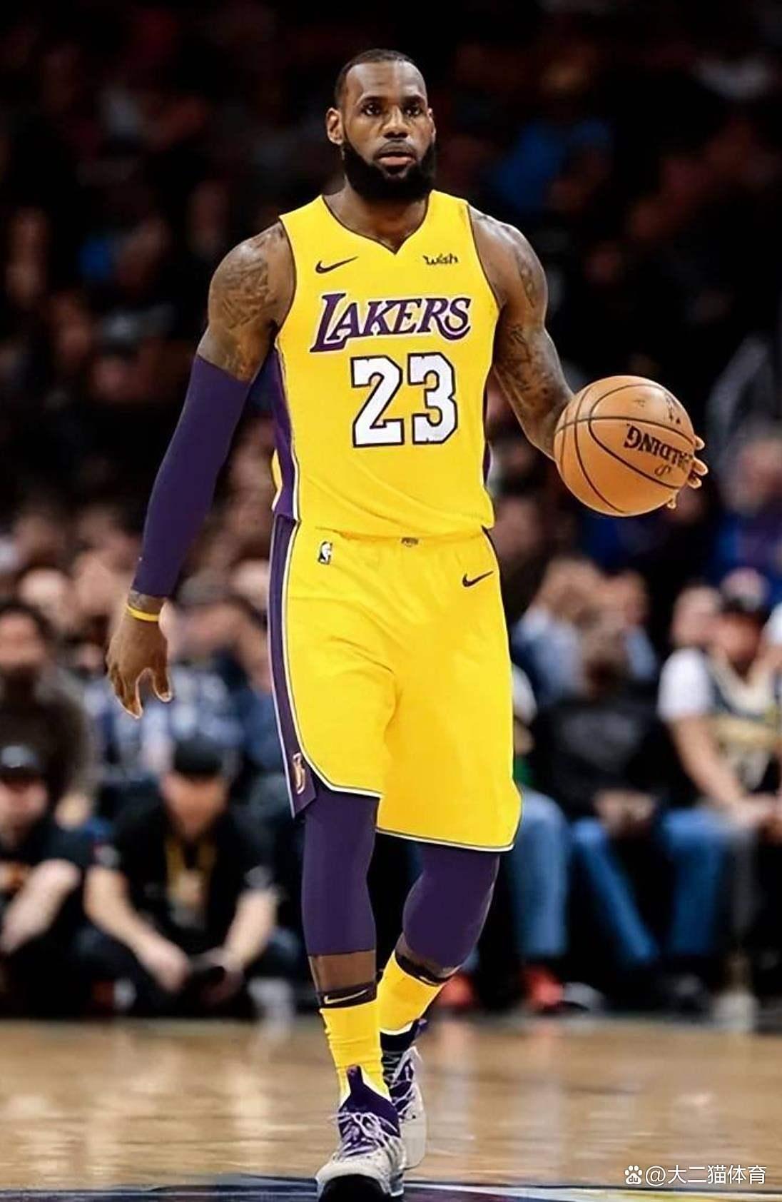 包含库里新星爆冷表现惊艳,尤文图斯未来可期!的词条 包含库里新星爆冷表现惊艳,尤文图斯未来可期!的词条